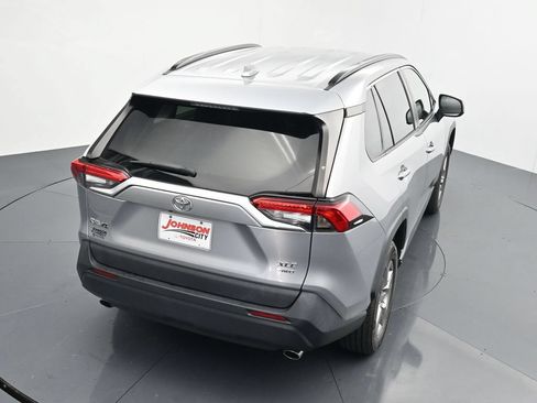 Used 2023 Toyota RAV4 XLE AWD/4WD image 27