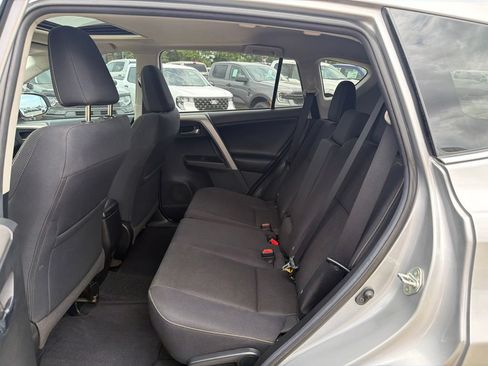 Used 2018 Toyota RAV4 XLE FWD image 26