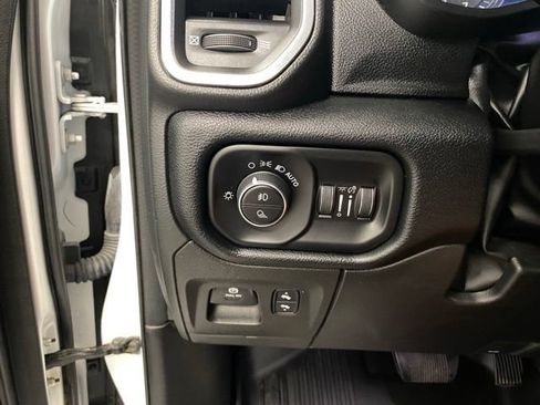 Used 2022 RAM 1500 Laramie AWD/4WD image 21