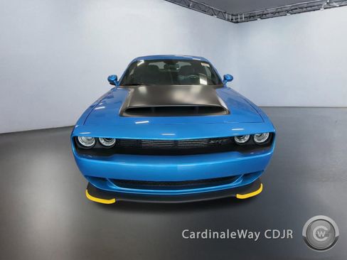 Used 2023 Dodge Challenger SRT Hellcat Redeye image 2