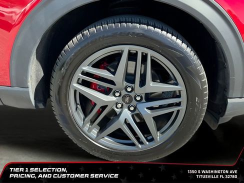 Used 2025 Ford Explorer ST RWD image 37