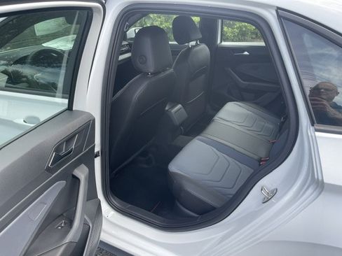 New 2026 Volkswagen Jetta GLI Autobahn FWD image 10