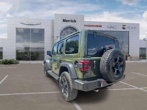 Used 2023 Jeep Wrangler Unlimited Sport w/ Sun And Sound Package AWD/4WD image 8