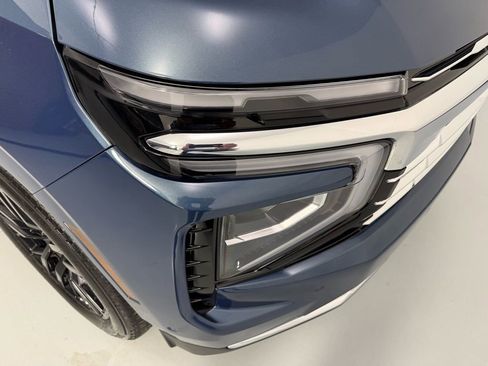 Used 2025 Chevrolet Tahoe Premier image 7