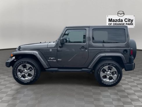 Used 2018 Jeep Wrangler Sahara w/ Connectivity Group image 2