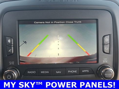 Used 2017 Jeep Renegade Trailhawk w/ Premium Trailhawk Package image 26