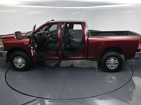 Used 2022 RAM 2500 Tradesman image 24