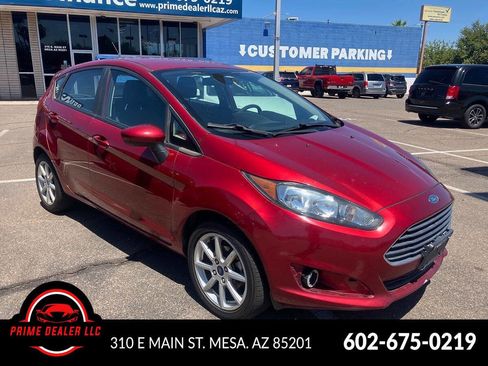 Used 2017 Ford Fiesta SE w/ Equipment Group 201A image 1