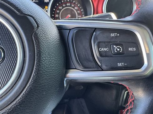 Used 2020 Jeep Gladiator Rubicon w/ Trailer Tow Package image 12