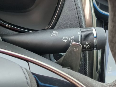 Used 2016 Cadillac CTS V w/ Luxury Package image 31