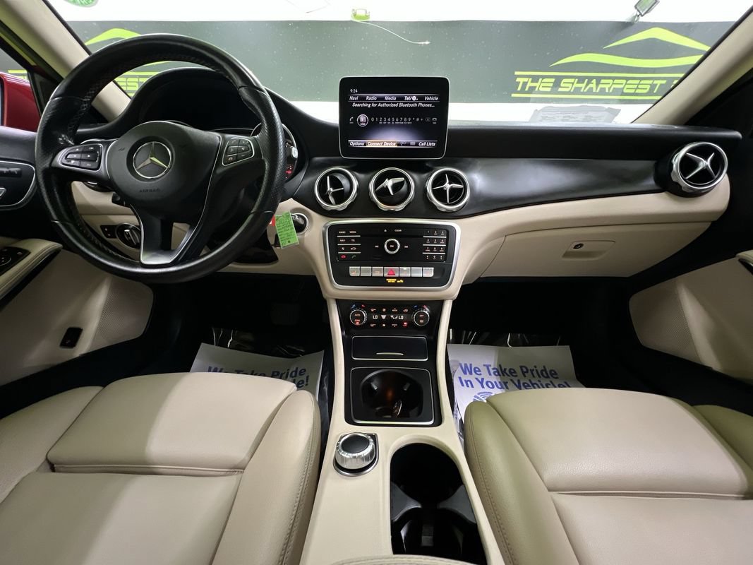 Used 2019 Mercedes-Benz GLA 250 w/ Premium Package image 18