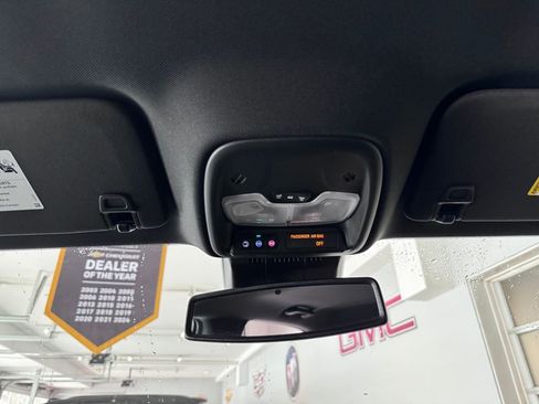 Certified 2025 Chevrolet Colorado Z71 image 24