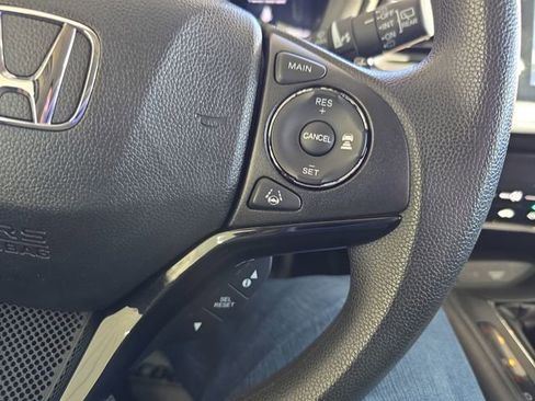 Used 2019 Honda HR-V EX image 19