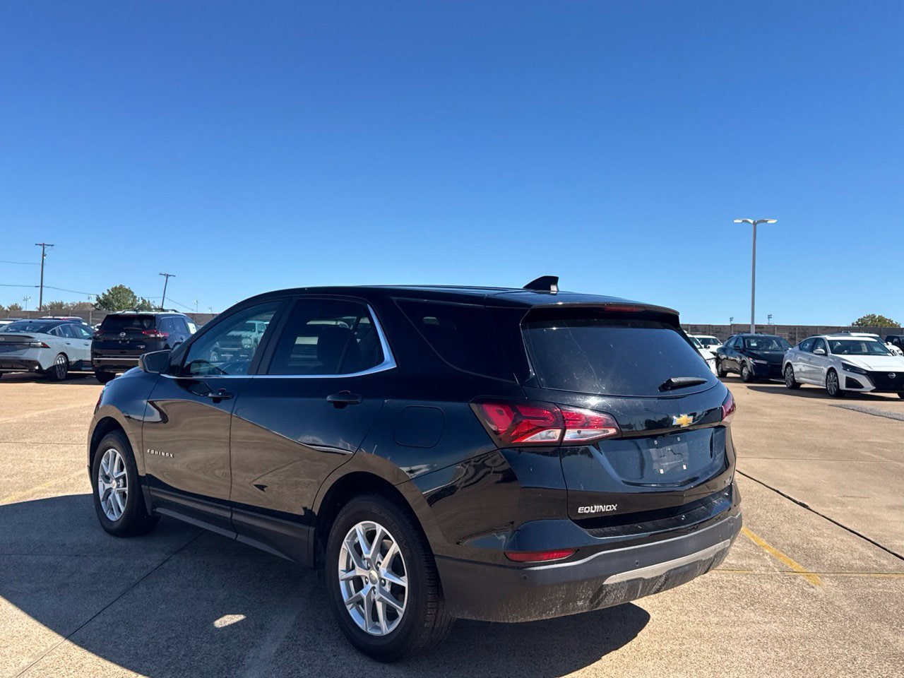 Used 2024 Chevrolet Equinox LT AWD/4WD image 16