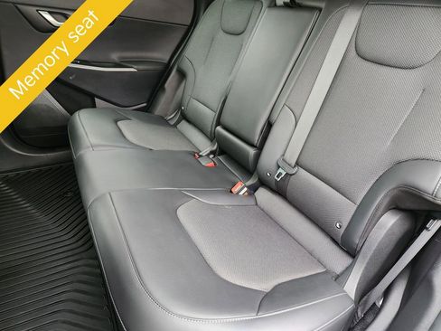 Certified 2024 Kia EV6 Light AWD/4WD image 15