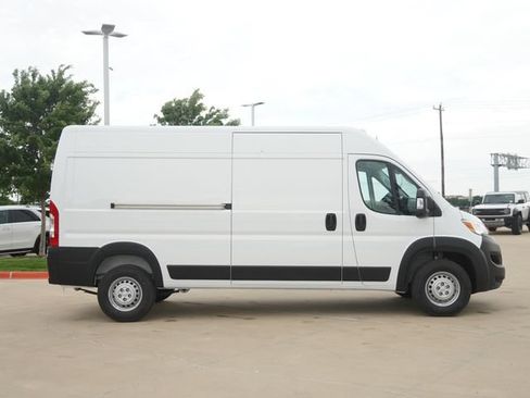 New 2026 RAM ProMaster 2500 w/ Safety Group FWD image 10