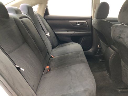 Used 2015 Nissan Altima 2.5 S w/ Special Edition Package FWD image 19