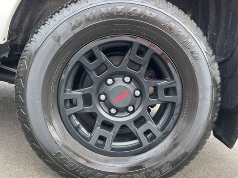 Used 2023 Toyota 4Runner SR5 Premium w/ Moonroof Package image 19