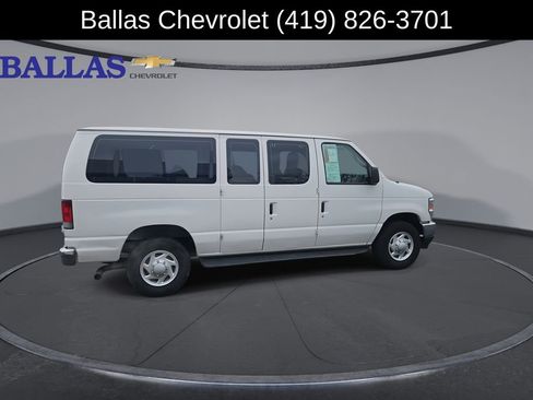 Used 2011 Ford E-350 and Econoline 350 XLT image 9