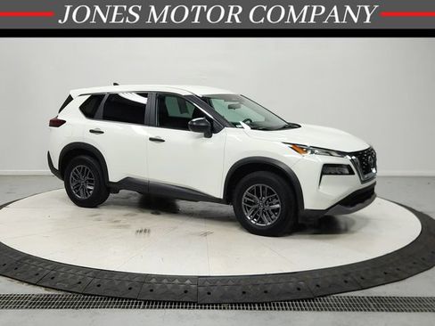 Used 2023 Nissan Rogue S AWD/4WD image 1