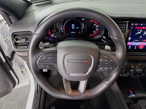 Used 2023 Dodge Durango GT AWD/4WD image 12