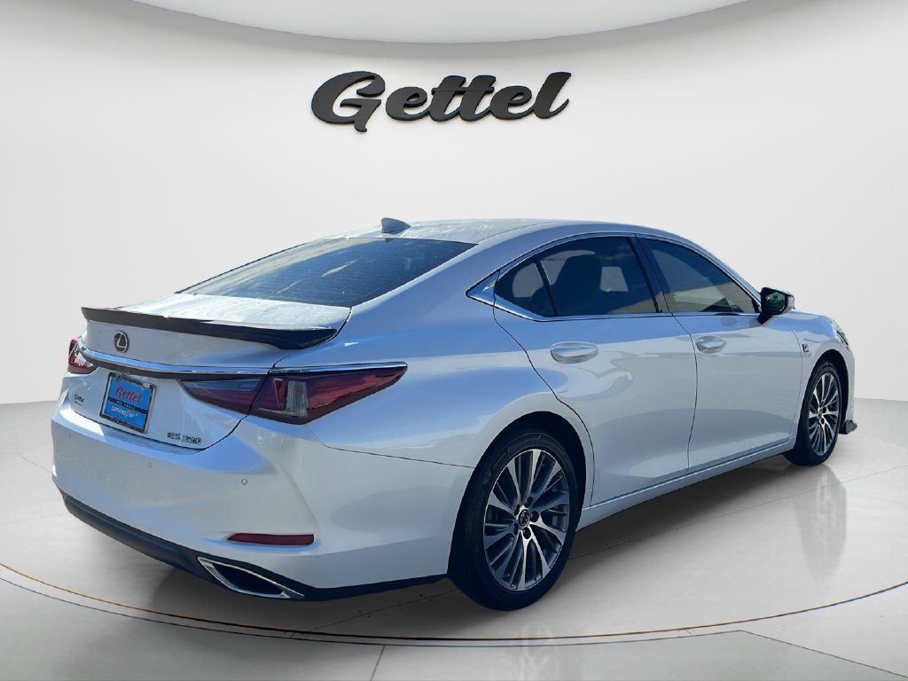 Used 2021 Lexus ES 350 w/ Premium Package FWD image 5