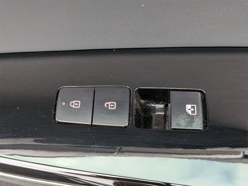 Used 2022 Kia EV6 GT-Line w/ First Edition Package image 38