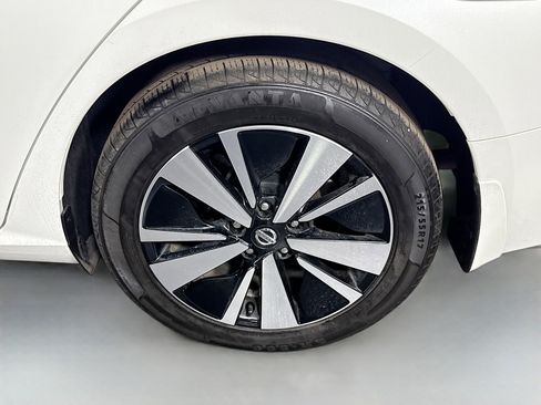 Used 2021 Nissan Altima 2.5 SV image 37