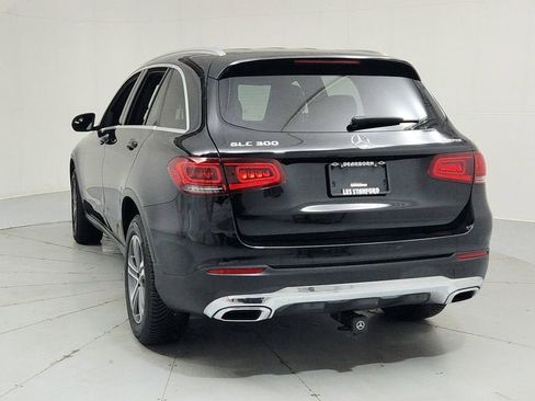 Used 2020 Mercedes-Benz GLC 300 4MATIC image 4