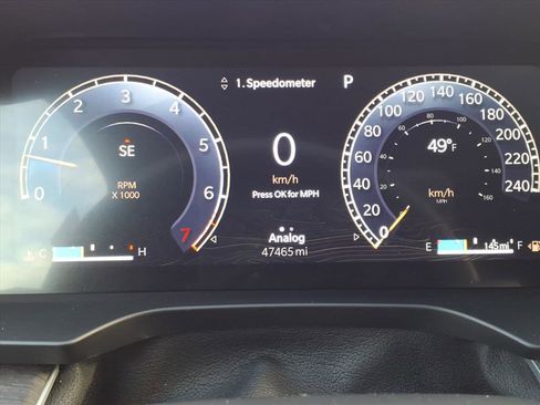 Certified 2024 Jeep Grand Cherokee L Limited w/ Luxury Tech Group II image 24