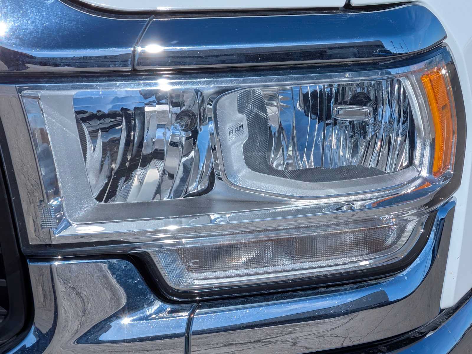 Used 2022 RAM 3500 Tradesman w/ Chrome Appearance Group AWD/4WD image 10