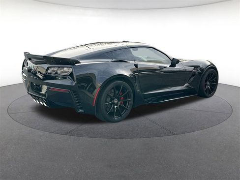 Used 2017 Chevrolet Corvette Z06 w/ Battery Protection Package image 5