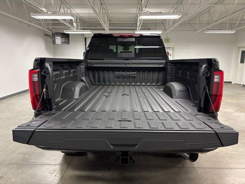 New 2026 GMC Sierra 2500 Denali Ultimate w/ Max Trailering Package AWD/4WD image 17