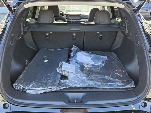 New 2026 Nissan Murano Platinum image 11