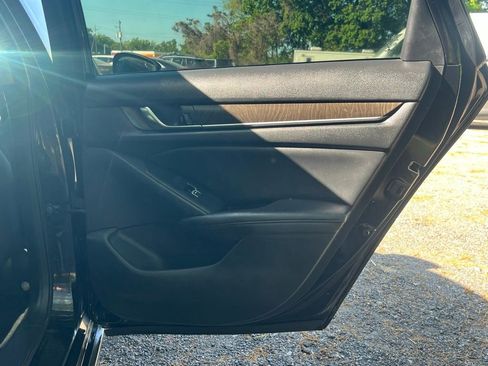 Used 2021 Honda Accord EX-L image 14