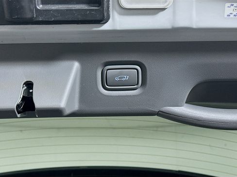 Used 2024 Hyundai Ioniq 5 SEL image 31