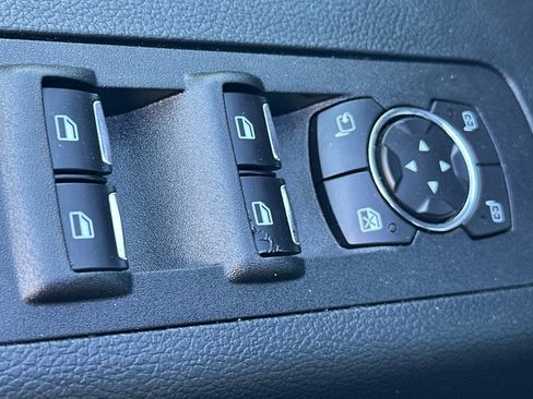 Used 2020 Ford F150 Lariat AWD/4WD image 11