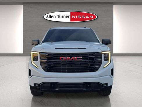 Used 2025 GMC Sierra 1500 Elevation w/ X31 Off-Road Package image 4