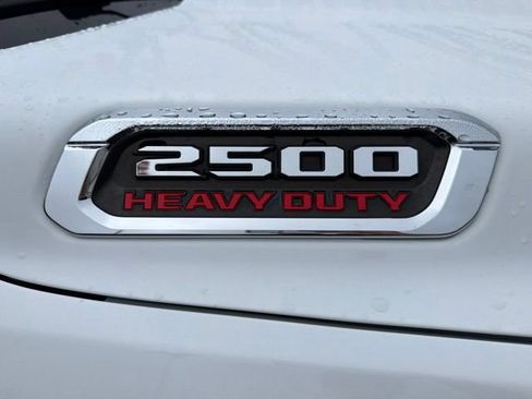 Used 2020 RAM 2500 Laramie AWD/4WD image 5