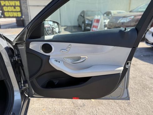 Used 2015 Mercedes-Benz C 300 4MATIC Sedan image 27