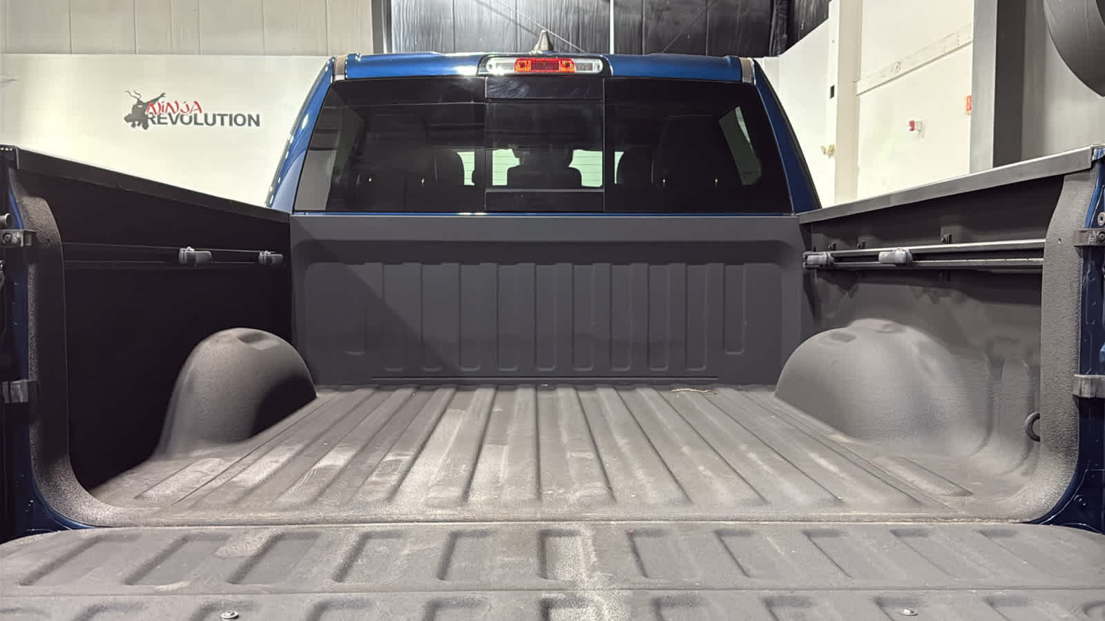 Used 2021 RAM 1500 Laramie AWD/4WD image 30