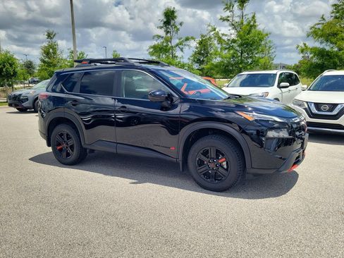 Used 2025 Nissan Rogue SV w/ Rock Creek Premium Package AWD/4WD image 2