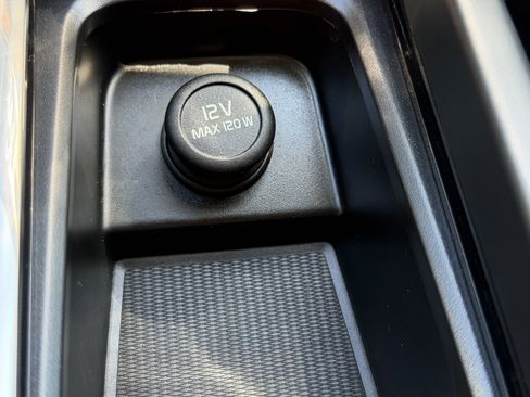 Certified 2023 Volvo S60 B5 Plus FWD image 24