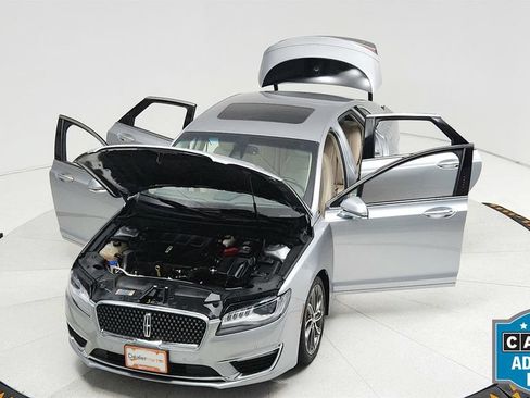 Used 2020 Lincoln MKZ Reserve FWD image 27