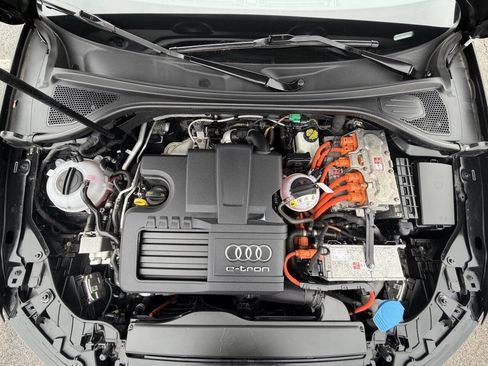 Used 2017 Audi A3 e-tron Premium Plus image 19