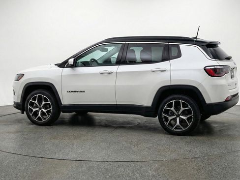 Used 2025 Jeep Compass Limited AWD/4WD image 5