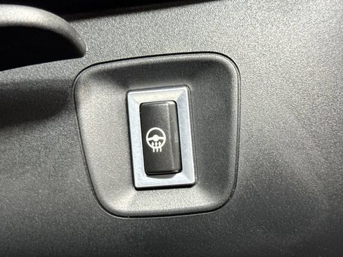 Used 2020 BMW 230i xDrive Coupe AWD/4WD image 19