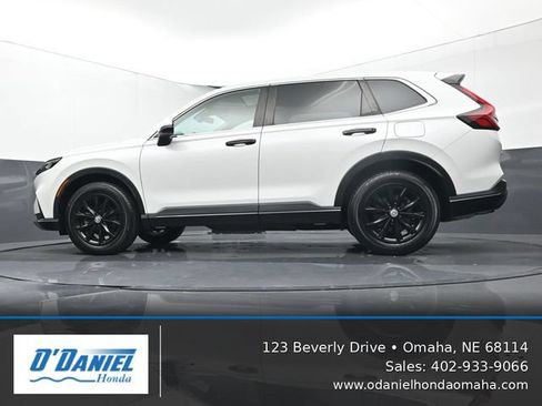 Used 2023 Honda CR-V EX-L image 10