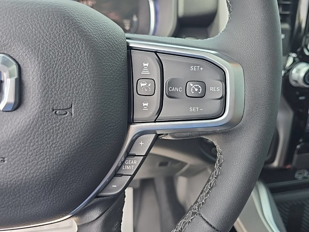 New 2026 RAM 1500 Big Horn AWD/4WD image 10