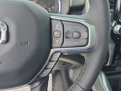 New 2026 RAM 1500 Big Horn AWD/4WD image 10